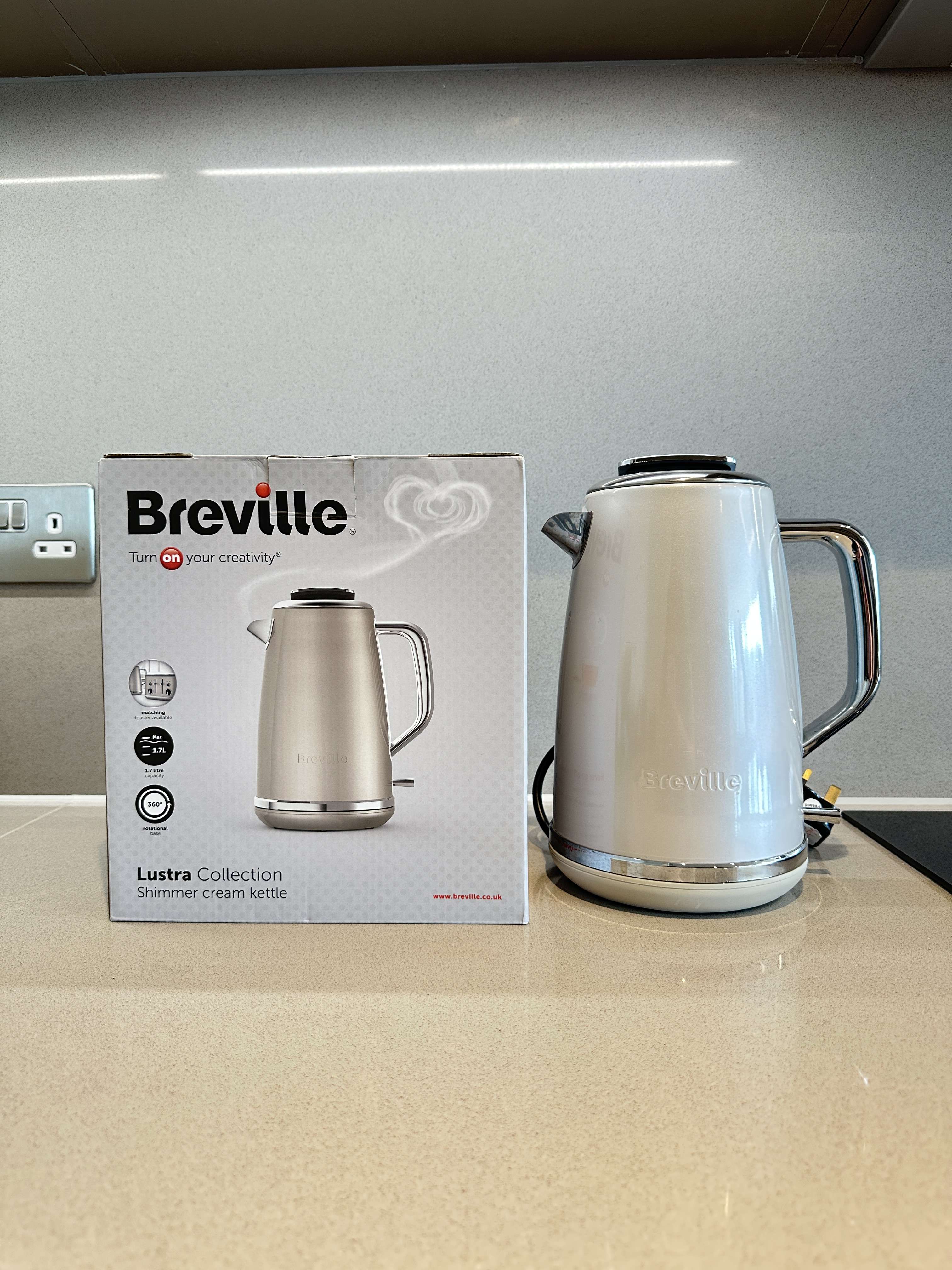 Image of Breville Lustra Kettle