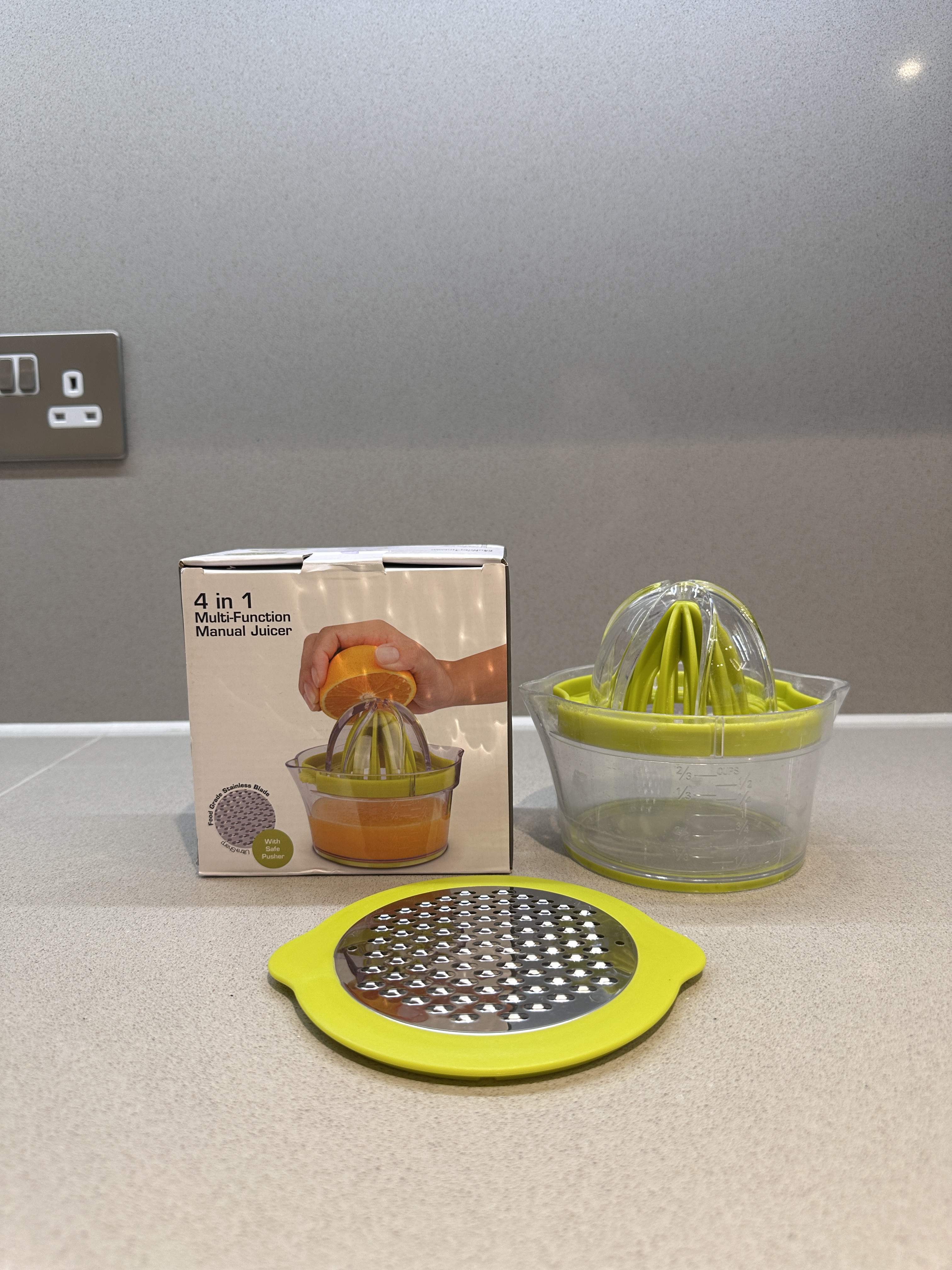 Image of 4-in-1 Manual Juicer